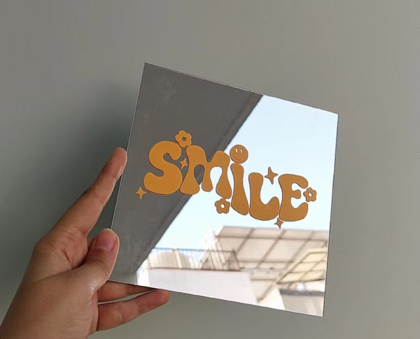 p8_4b2040cf-0bfa-4a62-8490-0c96f3f54032 Smile π