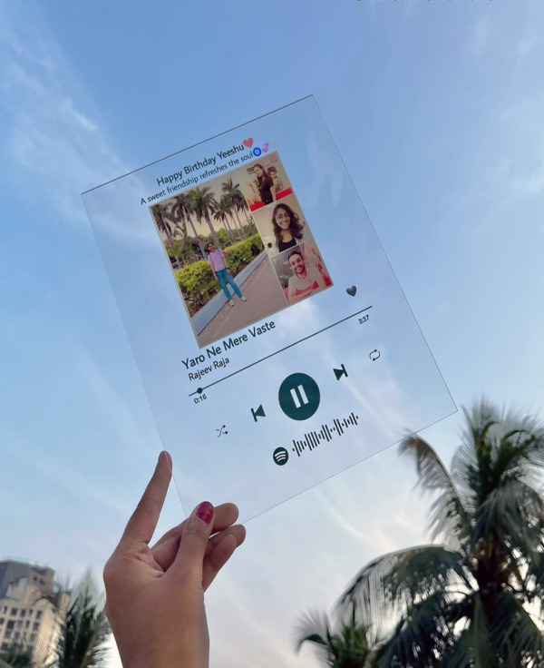 yaaro_ne_mere_wastee_spotify_frame_74d2f77a-769a-4830-828a-c3f8df7a623c Spotify Frame 8